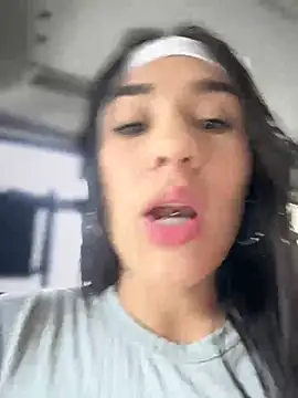   IRIS   online show from 02/21/25, 08:38