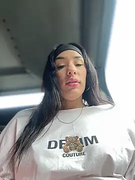   IRIS   online show from 03/06/25, 01:24