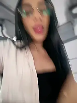   IRIS   online show from 02/02/26, 03:00