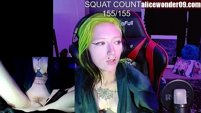 alicewonder09 online show from 10/21/25, 05:52