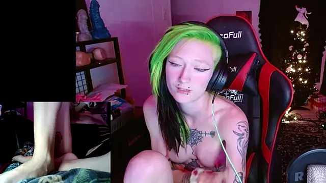 alicewonder09 online show from 12/16/25, 05:23