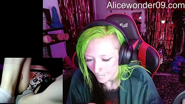 alicewonder09 online show from 01/13/26, 05:24