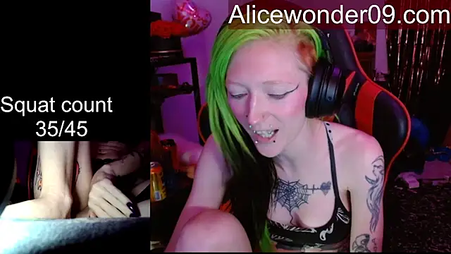 alicewonder09 online show from 03/03/26, 04:18