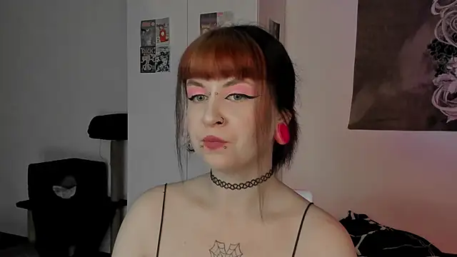 Snapshot of t0riayun0 chatting on 12/04/24, 11:13 t0riayun0 online show from 12/04/24, 11:13