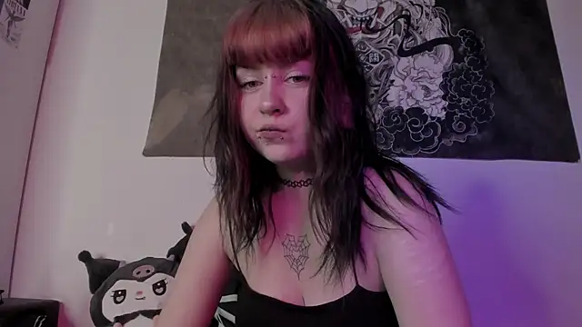 Snapshot of t0riayun0 chatting on 12/18/24, 11:40 t0riayun0 online show from 12/18/24, 11:40