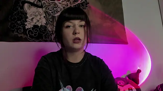 Snapshot of t0riayun0 chatting on 01/15/25, 08:48 t0riayun0 online show from 01/15/25, 08:48