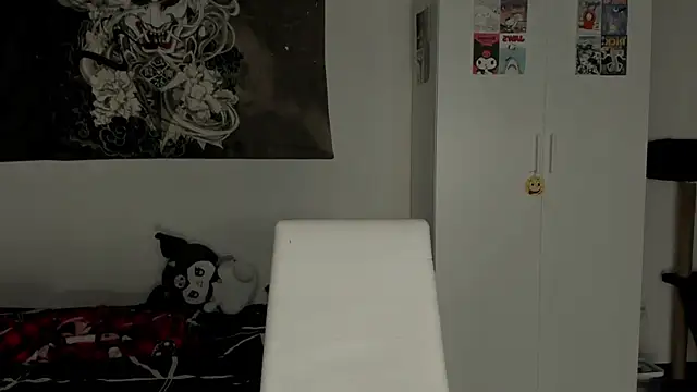 Snapshot of t0riayun0 chatting on 03/04/25, 09:32 t0riayun0 online show from 03/04/25, 09:32