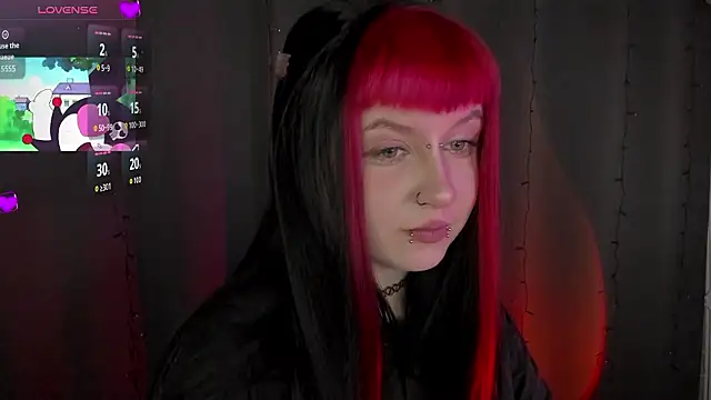 t0riayun0 online show from 02/25/26, 07:01