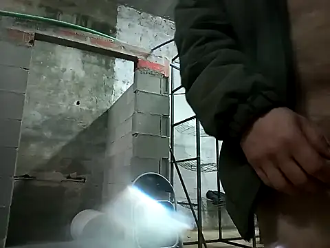 pedrosantos3366 online show from 12/18/24, 11:45