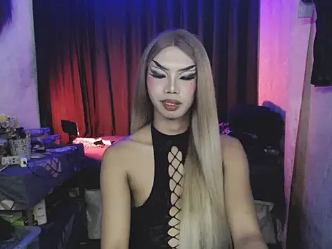 MirabelleNotch online show from 04/15/26, 11:06