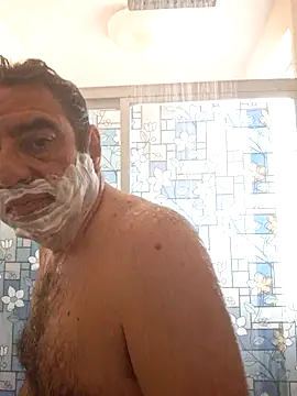 FernandoReuterG online show from 12/01/25, 04:12