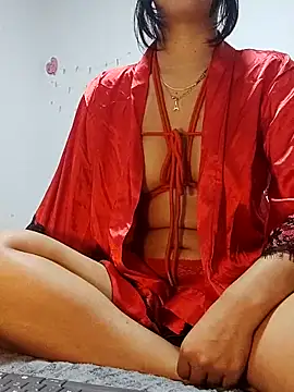 Snapshot of Amal_Hadid chatting on 03/20/25, 11:23 Amal Hadid online show from 03/20/25, 11:23