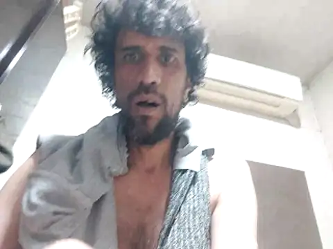 Hotcasados69 online show from 11/11/25, 07:08