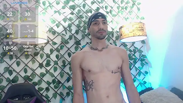 Snapshot of JACKMARCKOS chatting on 11/25/25, 11:54 JACKMARCKOS online show from 11/25/25, 11:54