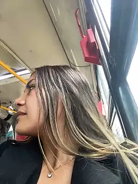 Snapshot of alana_69 chatting on 02/27/25, 07:26 alana 69 online show from 02/27/25, 07:26