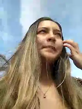 Snapshot of alana_69 chatting on 09/11/25, 07:14 alana 69 online show from 09/11/25, 07:14