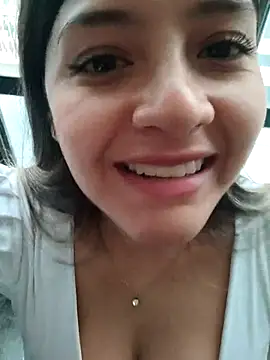 Snapshot of alana_69 chatting on 09/24/25, 06:33 alana 69 online show from 09/24/25, 06:33