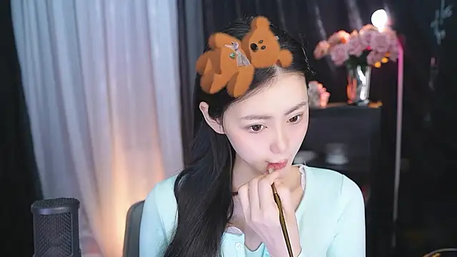 Ocean--Lili online show from 03/18/25, 02:04