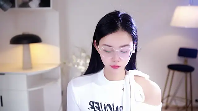 Ocean--Lili online show from 01/11/26, 02:11