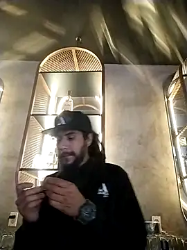 Snapshot of Pziko chatting on 11/23/25, 05:07 Pziko online show from 11/23/25, 05:07