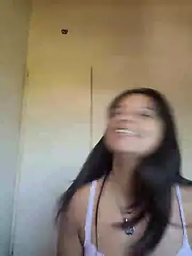 Snapshot of ZaraHoney chatting on 12/09/24, 10:32 ZaraHoney online show from 12/09/24, 10:32