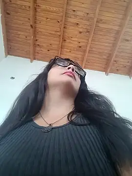 Snapshot of ZaraHoney chatting on 02/13/25, 08:55 ZaraHoney online show from 02/13/25, 08:55