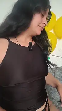 Snapshot of ZaraHoney chatting on 10/02/25, 03:30 ZaraHoney online show from 10/02/25, 03:30