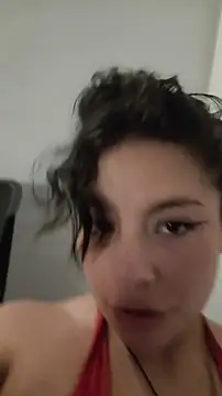 Snapshot of ZaraHoney chatting on 10/24/25, 07:05 ZaraHoney online show from 10/24/25, 07:05