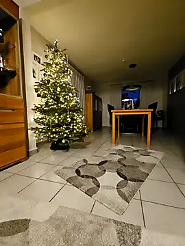 V2 Rotate online show from 12/28/24, 06:39