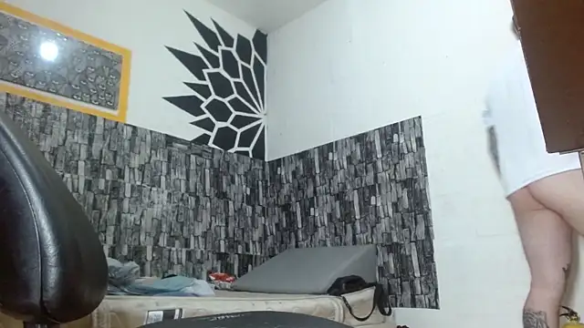 stripnolimits online show from 02/23/26, 11:13