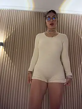 Sarasanders 4 online show from 02/24/26, 02:09