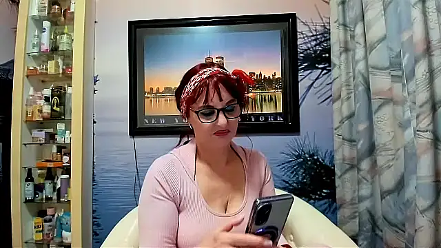 Snapshot of Mature4you44 chatting on 01/26/25, 07:42 Mature4you44 online show from 01/26/25, 07:42