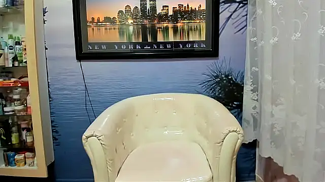 Snapshot of Mature4you44 chatting on 01/31/25, 11:03 Mature4you44 online show from 01/31/25, 11:03