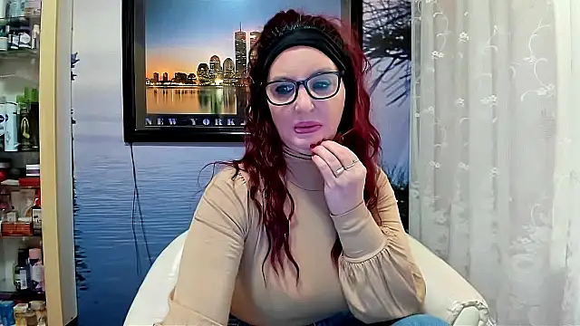 Snapshot of Mature4you44 chatting on 03/04/25, 08:46 Mature4you44 online show from 03/04/25, 08:46