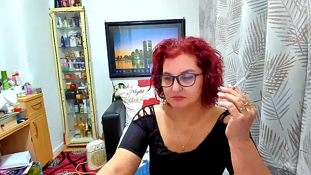 Snapshot of Mature4you44 chatting on 01/15/26, 10:31 Mature4you44 online show from 01/15/26, 10:31