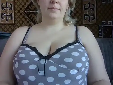 Diana Britt online show from 03/07/25, 06:46