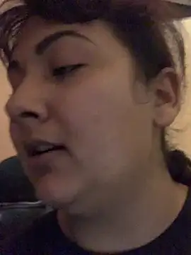 Snapshot of Madsion23 chatting on 12/22/24, 09:53 Madsion23 online show from 12/22/24, 09:53