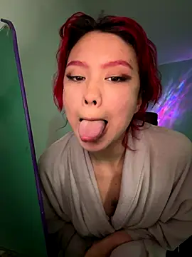 Snapshot of dinamita_Blair chatting on 09/22/25, 04:03 dinamita Blair online show from 09/22/25, 04:03