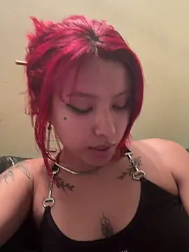 Snapshot of dinamita_Blair chatting on 11/18/25, 06:07 dinamita Blair online show from 11/18/25, 06:07