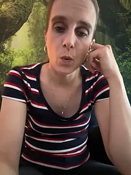 LadyChantale online show from 03/11/25, 05:13