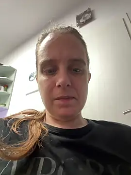 LadyChantale online show from 05/23/26, 07:24