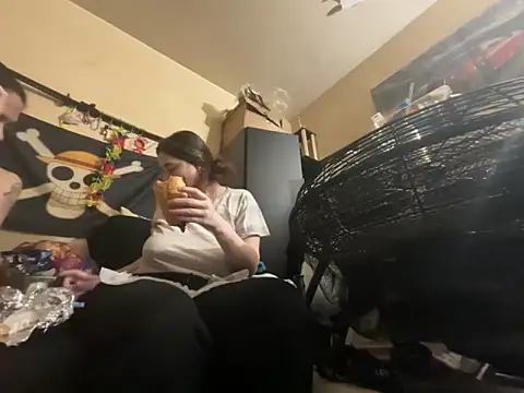 Snowbunnycake 131 online show from 03/15/26, 03:12