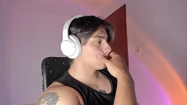 Giordano Russo online show from 03/18/26, 09:40