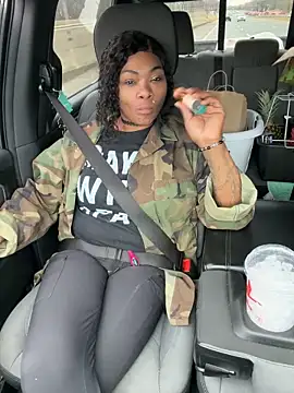 Snapshot of HaloRodeoLover2 chatting on 03/06/26, 09:11 HaloRodeoLover2 online show from 03/06/26, 09:11