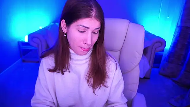 CassandraGood online show from 12/03/25, 07:27