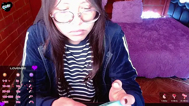 MidoriQuiinn online show from 03/28/26, 02:38