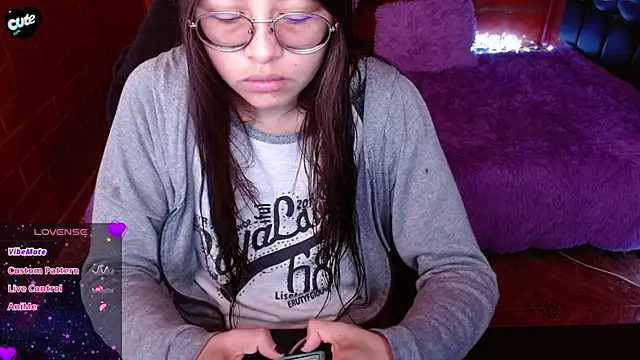 MidoriQuiinn online show from 04/01/26, 03:42