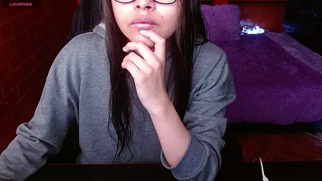 MidoriQuiinn online show from 07/26/26, 04:03