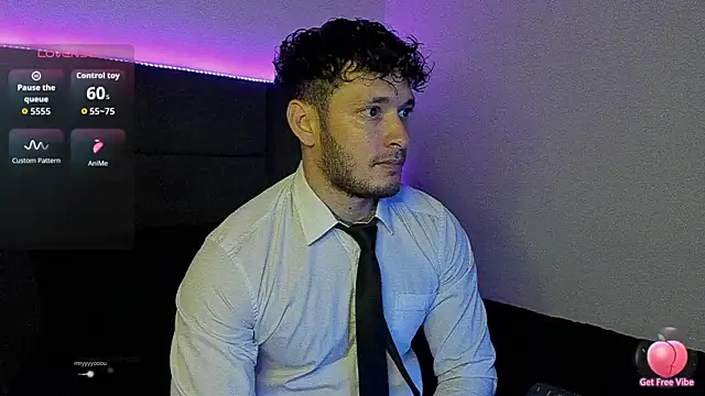 Snapshot of alejandro__2 chatting on 12/01/25, 06:35 alejandro 2 online show from 12/01/25, 06:35