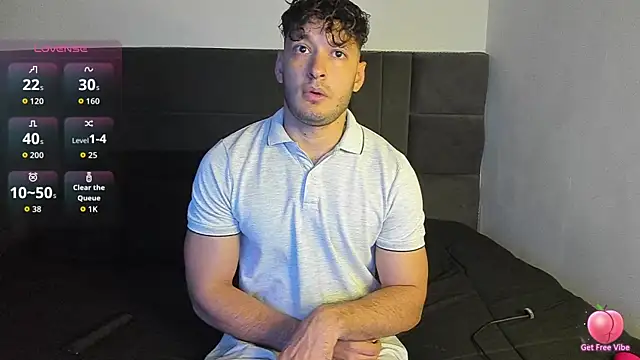 Snapshot of alejandro__2 chatting on 01/13/26, 03:28 alejandro 2 online show from 01/13/26, 03:28